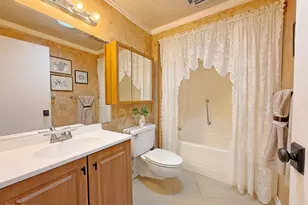 11078 W Coggins Dr, Sun City, AZ 85351 - Photo 18