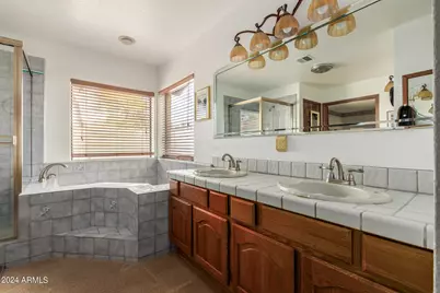 5202 W Soft Wind Drive, Glendale, AZ 85310 - Photo 22
