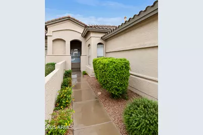 23733 S Pleasant Way, Sun Lakes, AZ 85248 - Photo 6