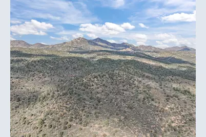 002 Blue Sky Drive #1C, Peeples Valley, AZ 86332 - Photo 6