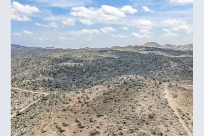 002 Blue Sky Drive #1C, Peeples Valley, AZ 86332 - Photo 4