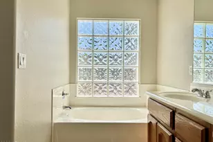 437 W San Angelo St, Gilbert, AZ 85233 - Photo 12