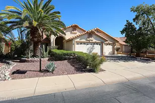 20641 N 110th Ave, Peoria, AZ 85373 - Photo 2