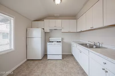 864 E Chandler Boulevard #14, Chandler, AZ 85225 - Photo 6