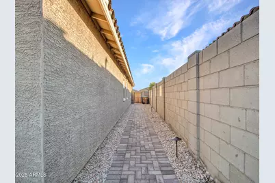 19916 W Badgett Lane, Litchfield Park, AZ 85340 - Photo 44