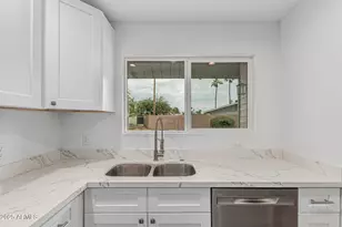 2838 E Sylvia St, Phoenix, AZ 85032 - Photo 16