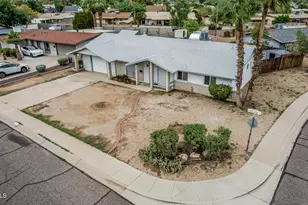 2838 E Sylvia St, Phoenix, AZ 85032 - Photo 38