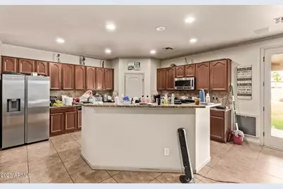 18976 N Lariat Road, Maricopa, AZ 85138 - Photo 16