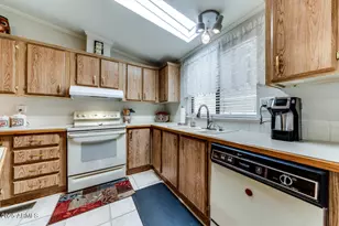 17200 W Bell Rd, Surprise, AZ 85374 - Photo 8