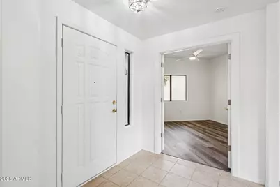 15225 N 100 Th Street #2210, Scottsdale, AZ 85260 - Photo 4