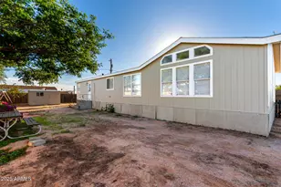 1943 N Main Dr, Apache Junction, AZ 85120 - Photo 28