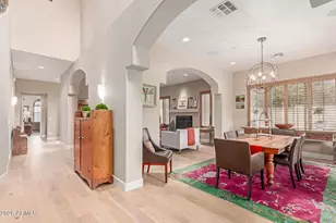 3981 E Navigator Ln, Phoenix, AZ 85050 - Photo 10