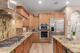 3981 E Navigator Ln, Phoenix, AZ 85050 - Photo 16