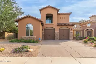 3981 E Navigator Ln, Phoenix, AZ 85050 - Photo 1