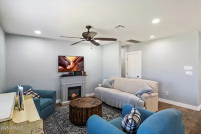 3818 N 32nd Place, Phoenix, AZ 85018 - Photo 6