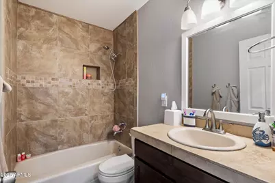 3818 N 32nd Place, Phoenix, AZ 85018 - Photo 24