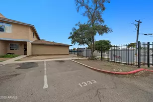 4242 N 69th Ln, Phoenix, AZ 85033 - Photo 18