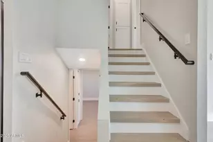 3116 W Gelding Dr, Phoenix, AZ 85053 - Photo 22