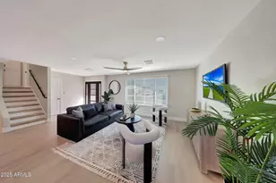 3116 W Gelding Dr, Phoenix, AZ 85053 - Photo 6