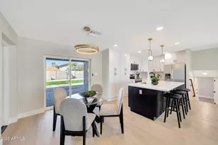 3116 W Gelding Dr, Phoenix, AZ 85053 - Photo 10