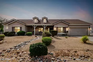 9425 W Golddust Dr, Queen Creek, AZ 85144 - Photo 2