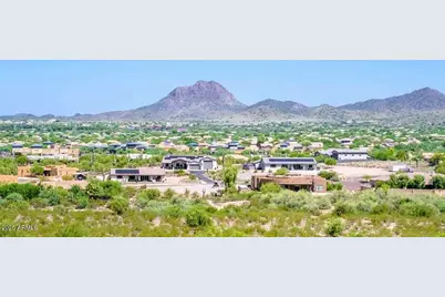 3451 W Irvine Road #., Phoenix, AZ 85086 - Photo 2