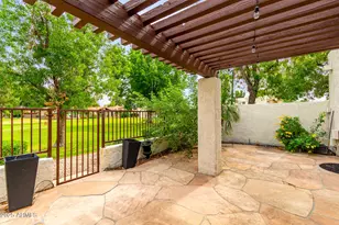 11615 N 40th Way, Phoenix, AZ 85028 - Photo 28