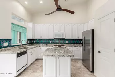 15655 N Cabrillo Drive, Fountain Hills, AZ 85268 - Photo 8