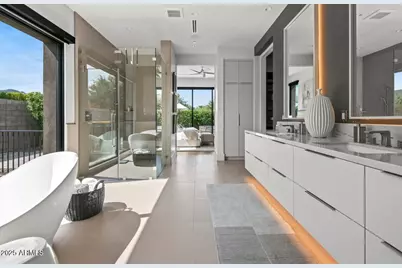 6802 E Joshua Tree Lane, Paradise Valley, AZ 85253 - Photo 26