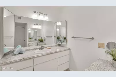 425 S Parkcrest -- #316, Mesa, AZ 85206 - Photo 12