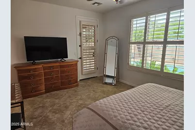 202 W Twin Peaks Parkway, San Tan Valley, AZ 85143 - Photo 16