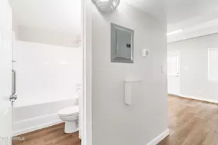 1343 E Pierson St, Phoenix, AZ 85014 - Photo 10