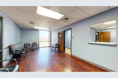 515 W Buckeye Road #305, Phoenix, AZ 85003 - Photo 2