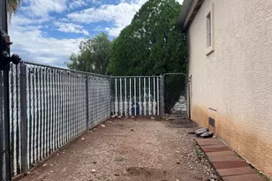 130 E Donna Dr, Queen Valley, AZ 85118 - Photo 10