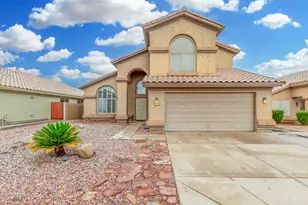 4616 E Summerhaven Dr, Phoenix, AZ 85044 - Photo 1