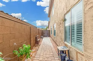 4616 E Summerhaven Dr, Phoenix, AZ 85044 - Photo 36