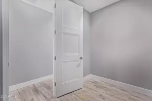 7550 E Osborn Rd, Scottsdale, AZ 85251 - Photo 20