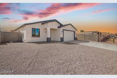 9051 W Magnum Drive, Arizona City, AZ 85123 - Photo 1