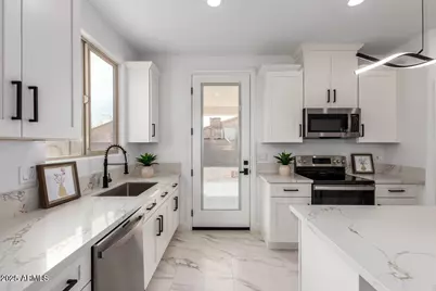 9051 W Magnum Drive, Arizona City, AZ 85123 - Photo 14