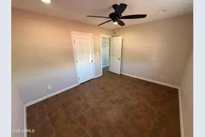 7727 W Medlock Drive, Glendale, AZ 85303 - Photo 12