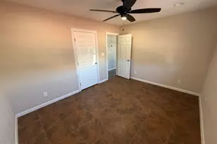 7727 W Medlock Dr, Glendale, AZ 85303 - Photo 12