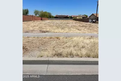 1528 E Dobbins Road #137, Phoenix, AZ 85042 - Photo 2