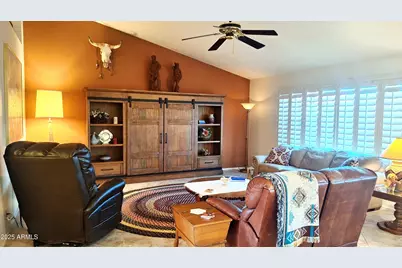 8041 E Meseto Avenue, Mesa, AZ 85209 - Photo 10