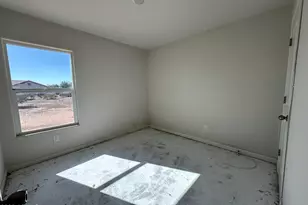 14058 S Avalon Rd, Arizona City, AZ 85123 - Photo 4