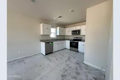 14058 S Avalon Road, Arizona City, AZ 85123 - Photo 10