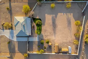 11138 W Hatcher Rd, Sun City, AZ 85351 - Photo 58