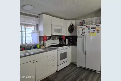 6942 W Olive Avenue #108, Peoria, AZ 85345 - Photo 4