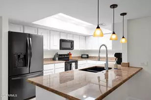 7636 N Via Camello Del Sur --, Scottsdale, AZ 85258 - Photo 18