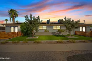 4034 E Moreland St, Phoenix, AZ 85008 - Photo 2