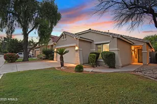 17160 W Young St, Surprise, AZ 85388 - Photo 2